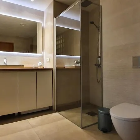 펜션 Elly House 합살루