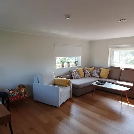 Holiday home Elly House