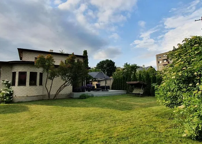 Elly House Holiday home *